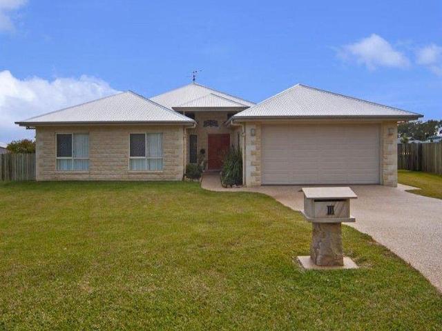 Spacious Highfields Living with Room for the Whole Family