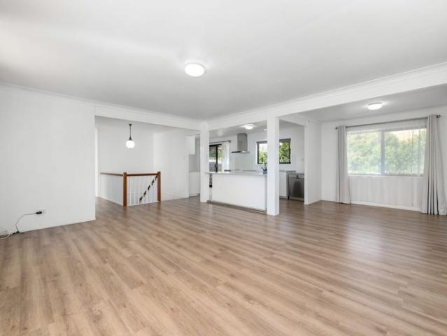 Spacious Highset Family Home in a Quiet Leafy Aspley Location