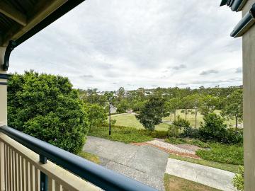 Spacious Highset Home!