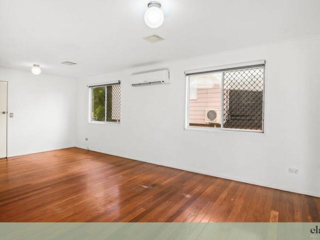 Spacious Highset Home with a Big Backyard & Walk to the Train
