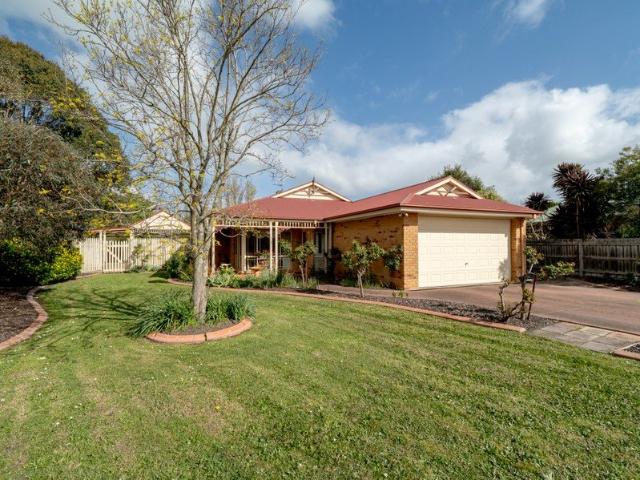 Spacious Home on Half Acre in Quiet Court