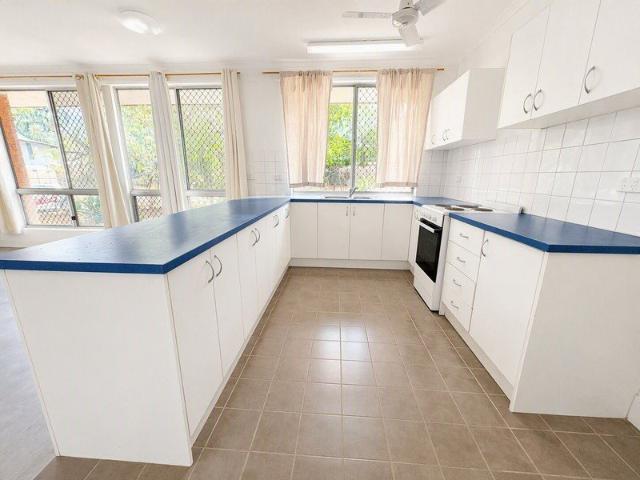SPACIOUS HOME ON LARGE BLOCK