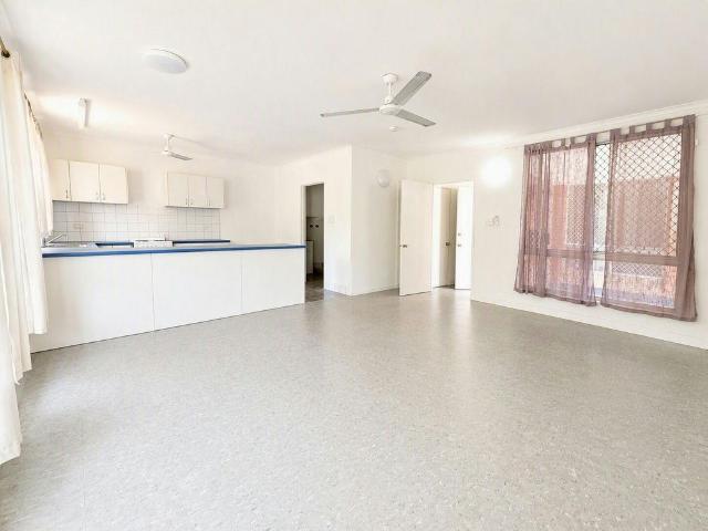 SPACIOUS HOME ON LARGE BLOCK