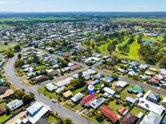 Spacious Home and Plenty Of Potential