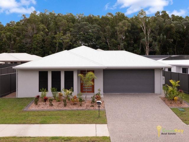 Spacious Home Close to Clifton Beach!
