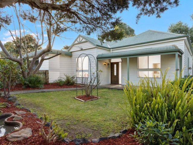 SPACIOUS HOME CLOSE TO SCHOOLS