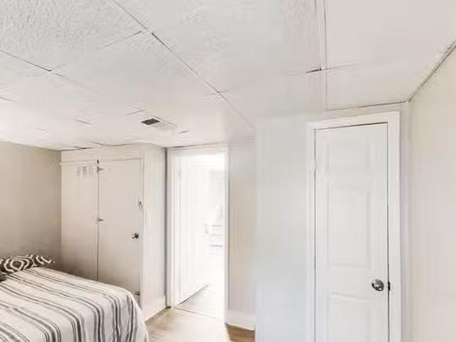 Spacious Home Designed for Comfortable Living Furnished, Secu.