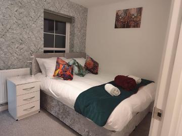 Spacious Home for Groups, Sleeps 8