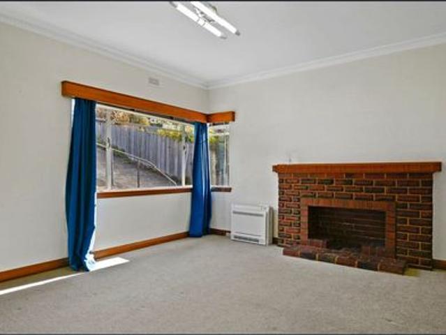 Spacious Home, Great Location & Views