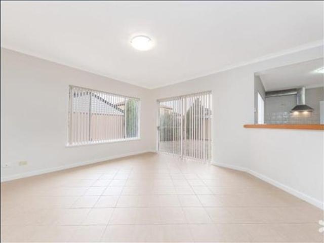 Spacious Home in Murdoch