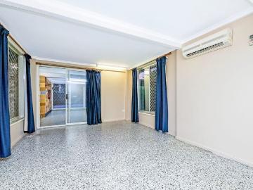 SPACIOUS HOME IN MALAK!
