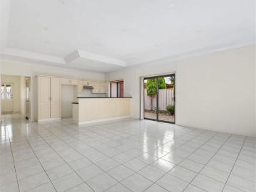 SPACIOUS HOME IN A GREAT LOCATION