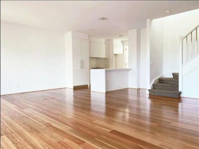 Spacious Home in a Prime Chadstone Location