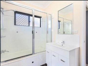 House for rent in Deeragun - Garden, Equipped kitchen