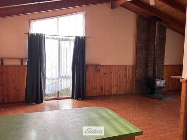 Spacious Home in a Quiet Court Location