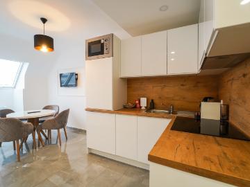 Spacious home in excellent location, Wien