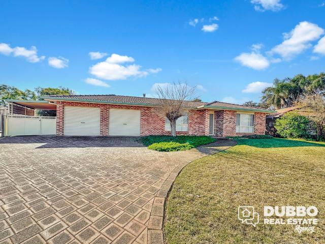 SPACIOUS HOME IN EAST DUBBO