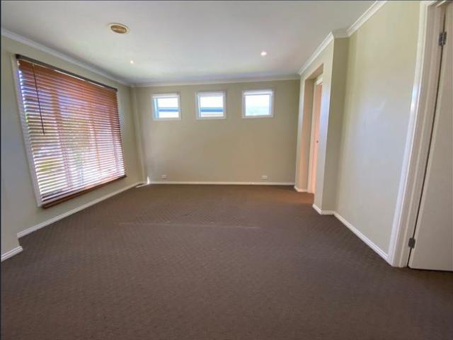 Spacious Home in Eastern View Estate