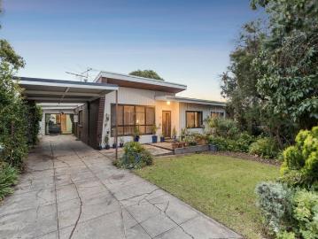 Spacious Home in Fantastic Location 6 Month Lease Only!
