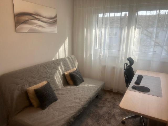 Spacious home in Stuttgart, Stuttgart Amsterdam Apartments for Rent