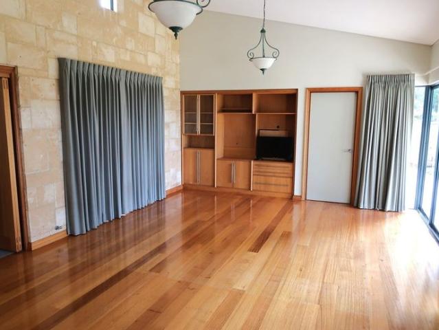 Spacious Home in Sought After South Bunbury