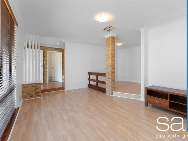 Spacious Home in Sought After Suburb!