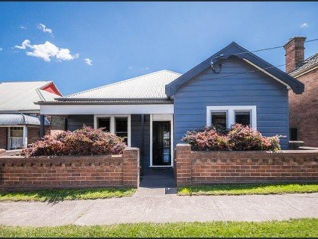 Spacious home in the heart of Lithgow