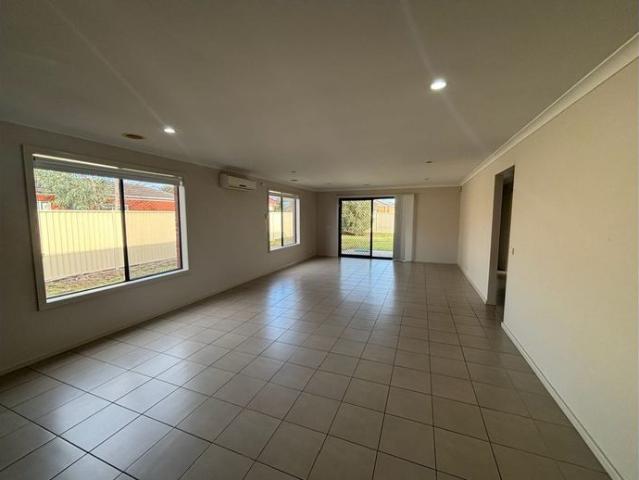 Spacious Home in the South!