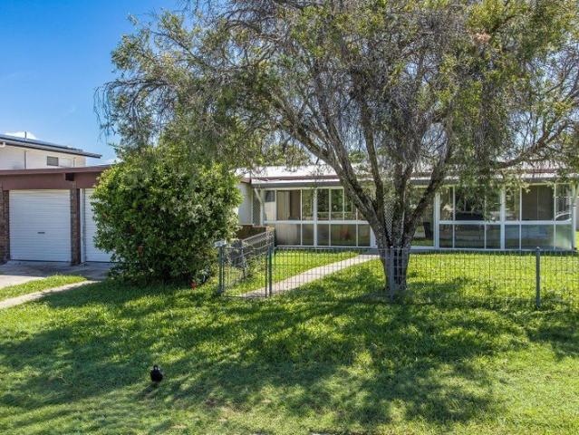 SPACIOUS HOME PERFECT FOR YOUR FAMILY!