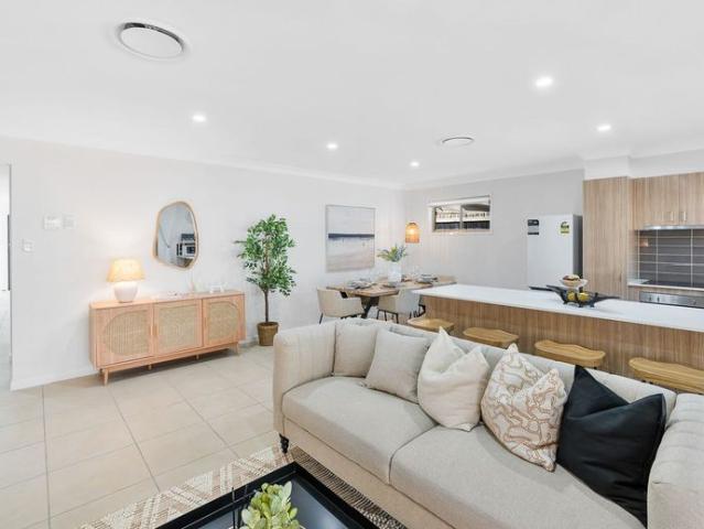 Spacious home position at convenient location