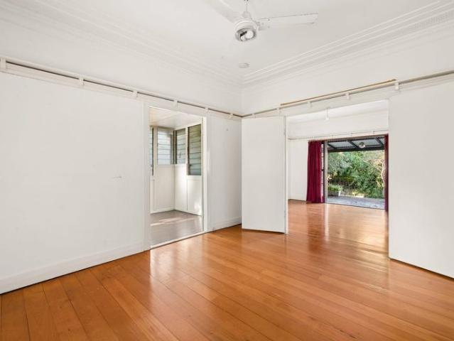 Spacious Home, Prime Inner City Location!