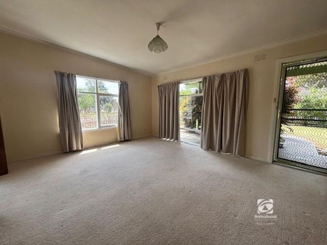 SPACIOUS HOME, SUPERB SHEDDING