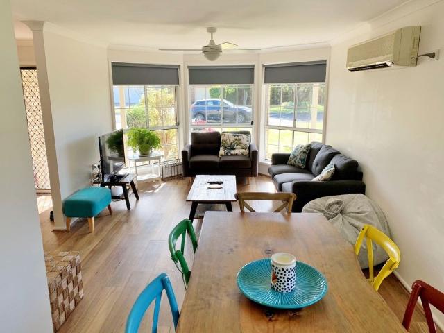 Spacious Home, Side Access, & Reserve at Rear