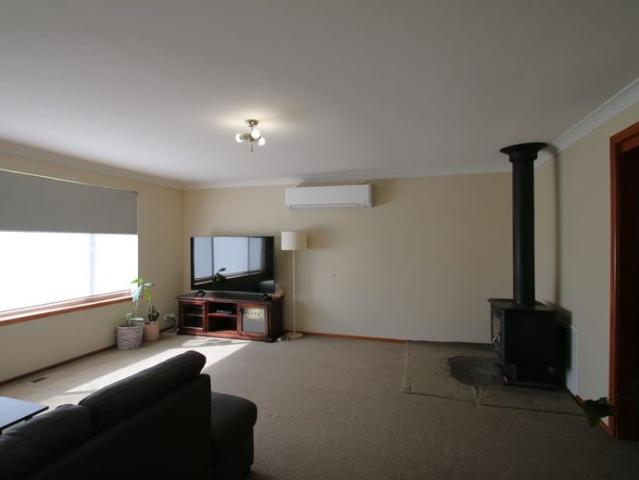 Spacious Home with Comfort, Space & Convenience