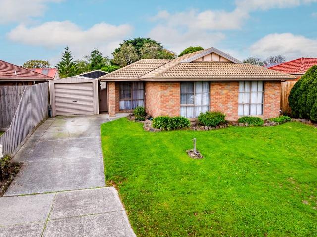 Spacious Home with An Impressive Covered Entertaining Area!