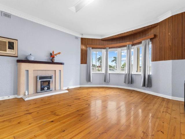 Spacious Home with Everything You Need on Your Doorstep!