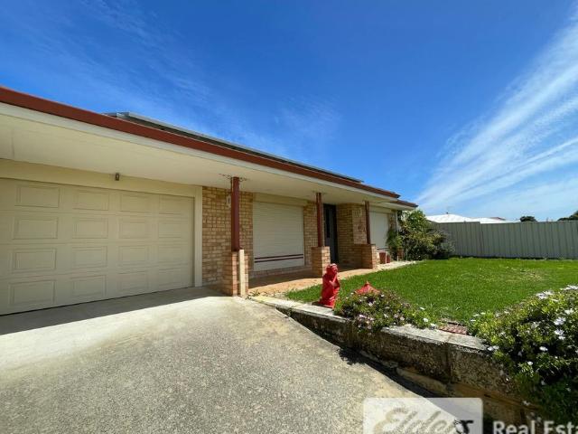 Spacious Home with Extra Accommodation for the Extended Family