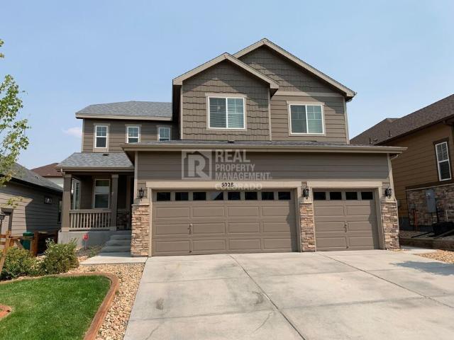 Spacious Home with Finished Basement in Aurora – 5028 S Versailles Pkwy