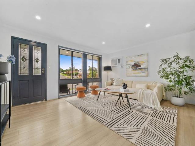SPACIOUS HOME WITH OUTDOOR ENTERTAINING