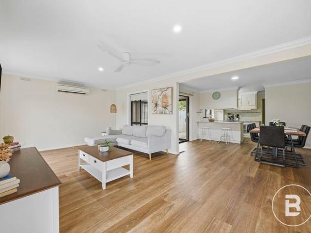 Spacious Home with Self Contained Unit in Central Stawell