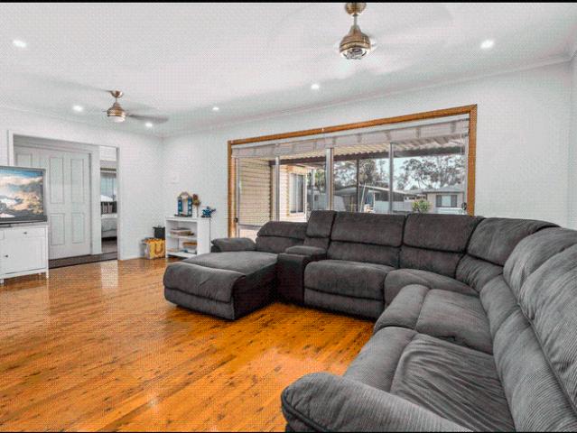 SPACIOUS HOME !
