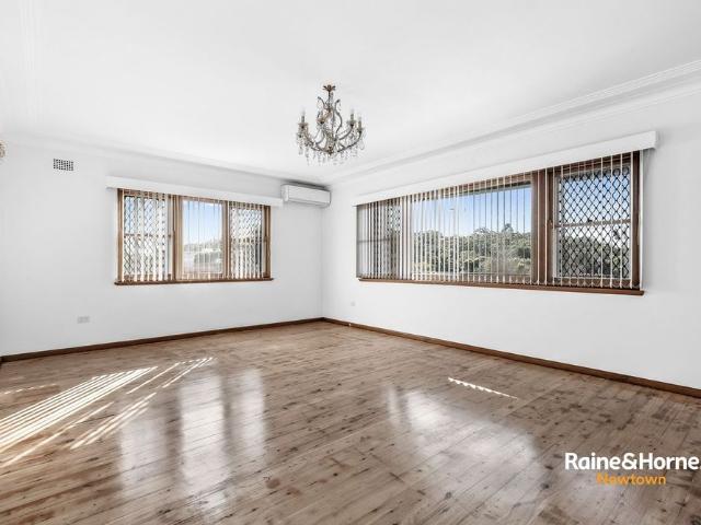Spacious home 6 month lease only