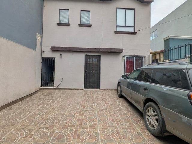 Spacious House for Rent in Villa Bonita