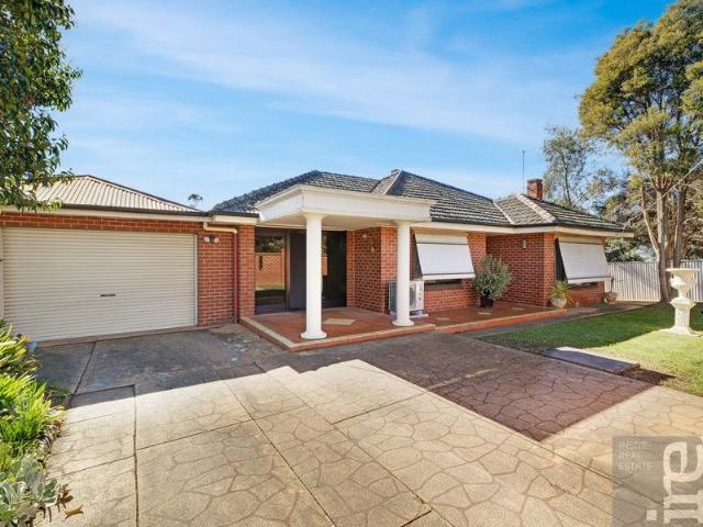 Spacious house in sought after location