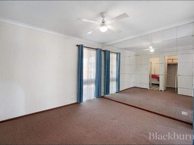 SPACIOUS HOUSE ON LARGE BLOCK WITH WORKMANS SHED
