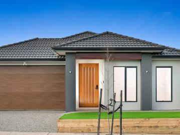 Spacious & Immaculately Presented