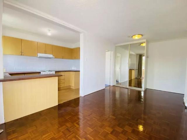 Spacious Inner West studio