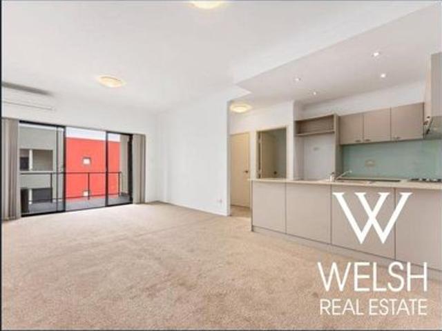 SPACIOUS INNER CITY APARTMENT