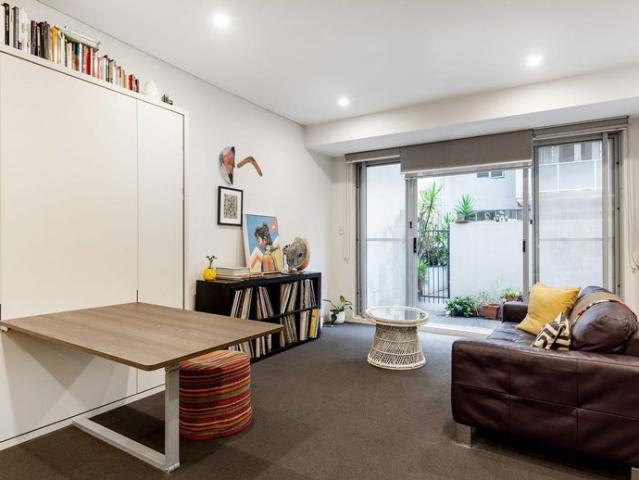 Spacious inner city pad with entertainers courtyard | Dynamic tech & textile precinct