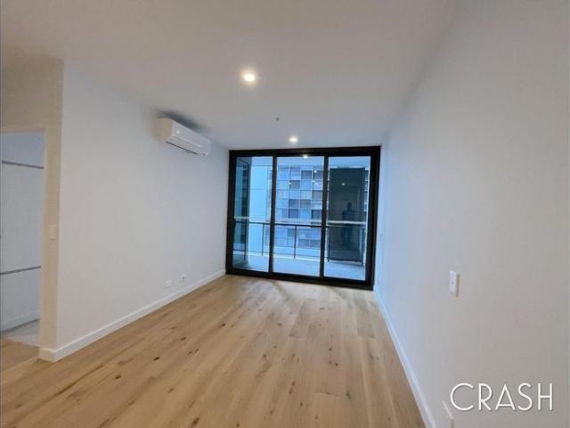 Spacious Inner City Zenith Apartment